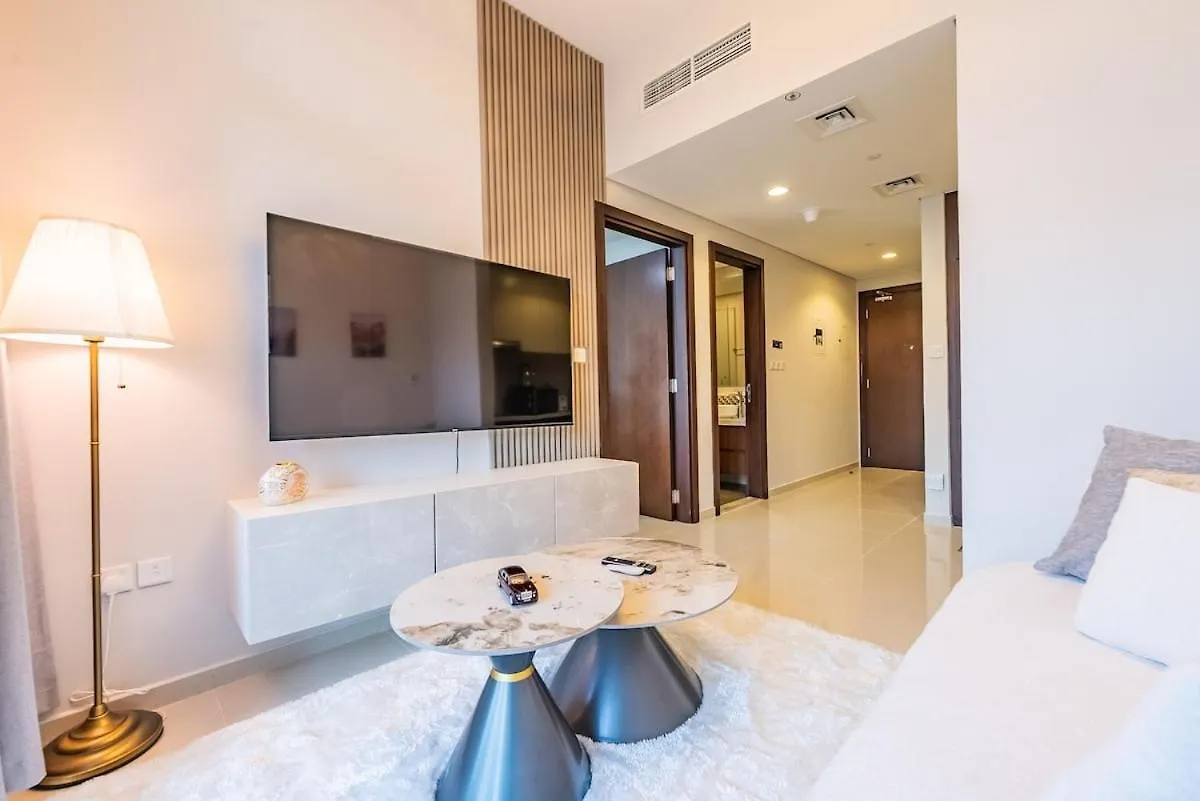 Cityscape Serenity 1Br - Damac Vera- Business Bay Dubai Apartment